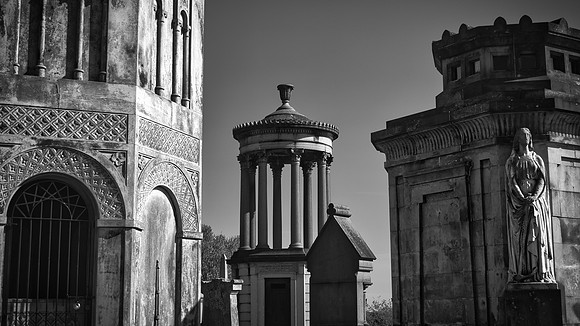 Glasgow Necropolis Monochrome 05