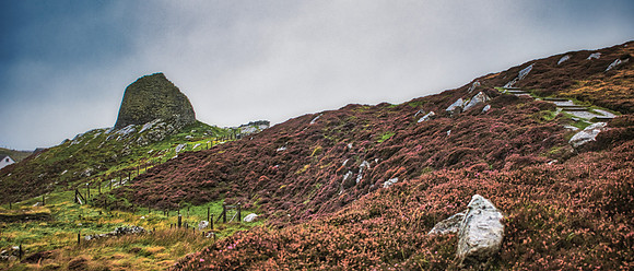 Dun Carloway Broch 01