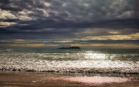 Surf Beach Light 02