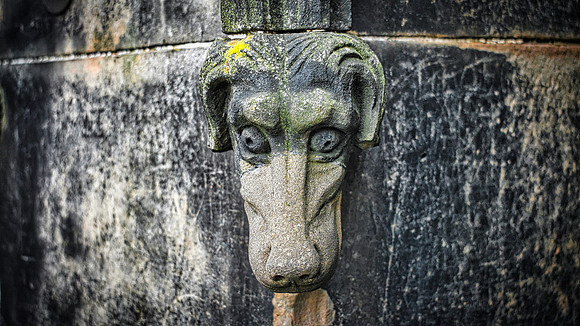 Scott Monument Decoration 01