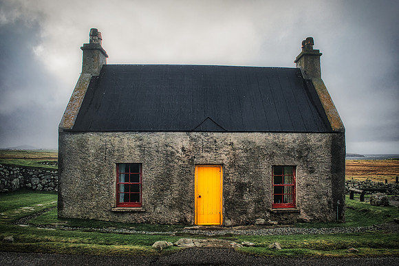 Arnol Cottage
