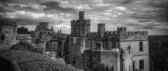Warwick Castle Monochrome 01