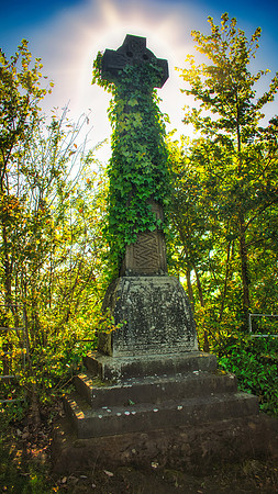 Glasgow Necropolis 03