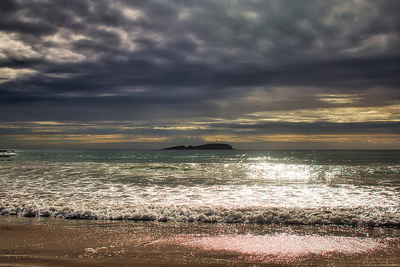 Surf Beach Light 02