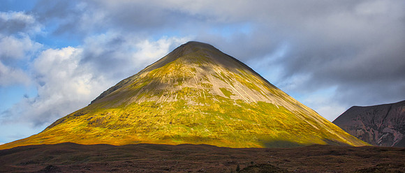 Glamaig in Gold