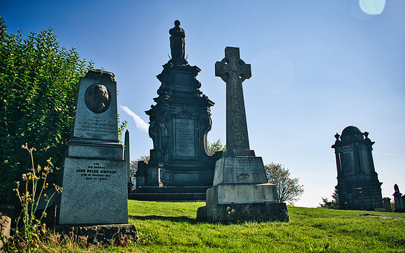 Glasgow Necropolis 01