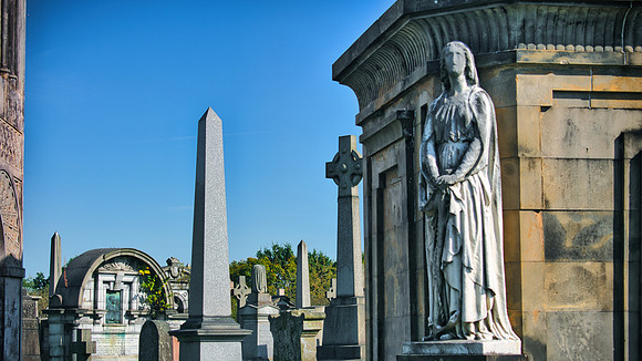 Glasgow Necropolis 06